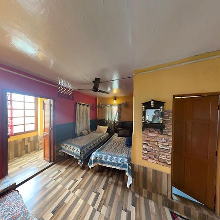 Calcutta Backpackers Homestay- For Travellers And Backpackers Exterior foto